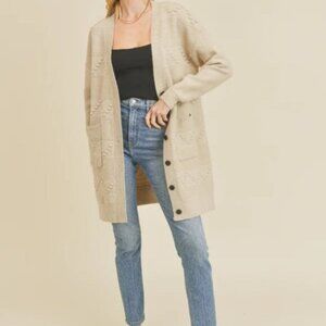 "On You" Beige Sweater Size Large Button Down Grannycore Normcore Preppy Long